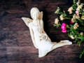 Figurka anioła Matilda - ecru -  15 cm figurka dekoracyjna