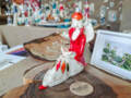 Figurka  anioła Loretta - czerwona -  15 cm figurka dekoracyjna