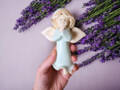 Figurka anioła Adam - wisząca seledyn -  13 cm figurka dekoracyjna