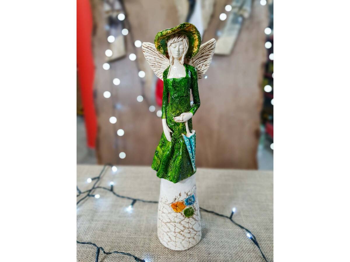 Figurka anioła Olivia - zielona - 32 x 15 cm