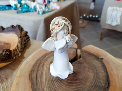 Figurka anioła Adam - stojąca biała -  13 cm figurka dekoracyjna