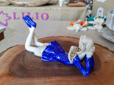 Figurka anioła Dixie - niebieski -  15 cm figurka dekoracyjna