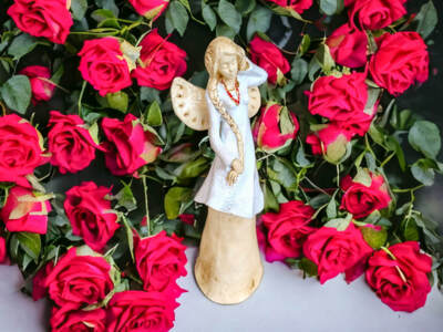 Figurka anioła Arianna - biała -  35 x 15 cm figurka dekoracyjna