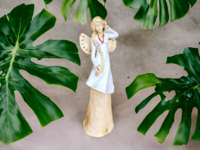 Figurka anioła Arianna - biała -  35 x 15 cm figurka dekoracyjna