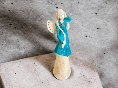 Figurka anioła Arianna - turkus -  35 x 15 cm figurka dekoracyjna