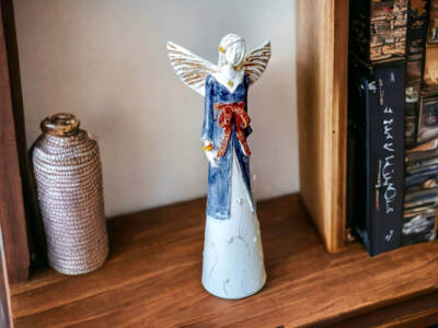Figurka anioła Liliy - szara z brązem -  35 x 15 cm figurka dekoracyjna