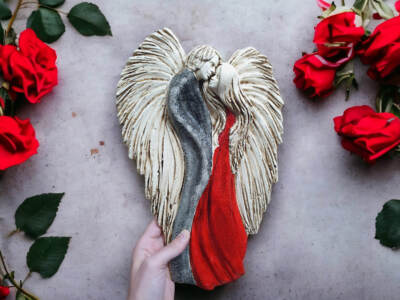 Figurka zakochanych aniołów - Wiszące Białe -  35 x 21 cm figurka dekoracyjna