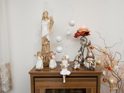 Figurka anioła Victoria - biała -  62 x 19 cm figurka dekoracyjna