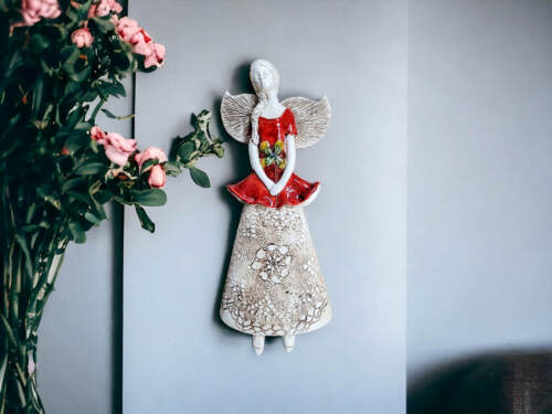 Figurka anioła Abigail - czerwony -  30 x 14 cm figurka dekoracyjna