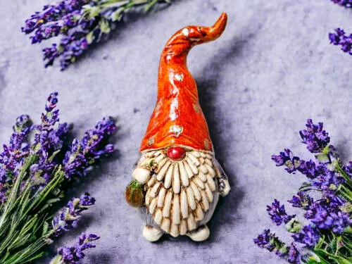 Figurka Skrzat Dobrosław - pomarańcz szary -  figurka dekoracyjna 5 x 5 cm