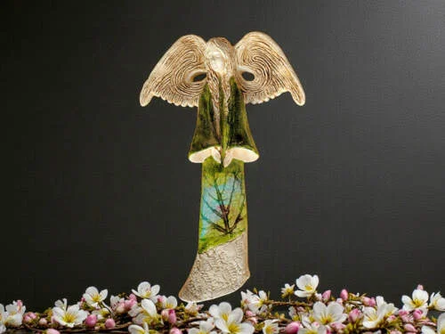 Figurka anioła Clara Art Leaf - zielona -  40 x 28 cm figurka dekoracyjna