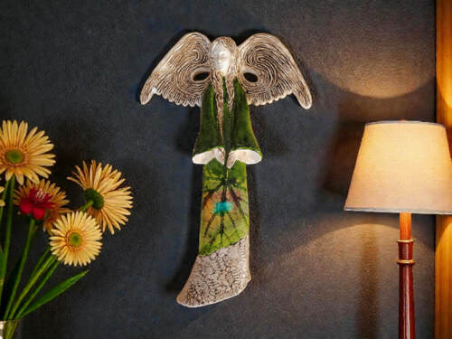 Figurka anioła Clara Art Leaf - zielona -  40 x 28 cm figurka dekoracyjna
