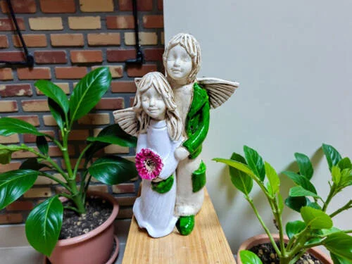 Anioł Allen & Alice - biały zielony -  25 x 14 cm figurka dekoracyjna