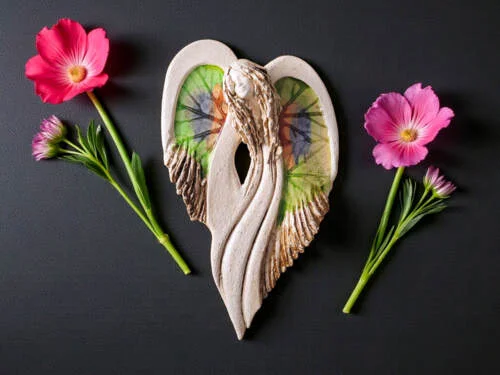 Figurka anioła Cynthia Art Leaf -  30 x 17 cm figurka dekoracyjna