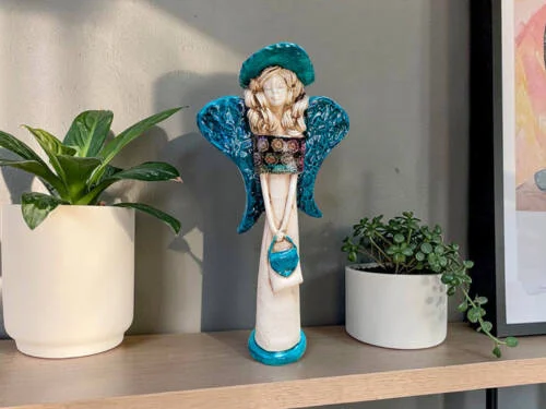 Figurka anioła Coco Art -  30 x 14 cm figurka dekoracyjna