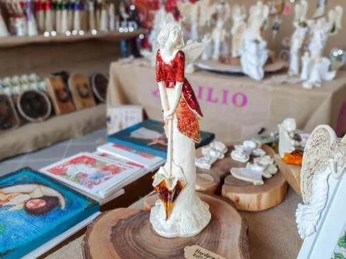 Figurka anioła 757 -  35 x 15 cm figurka dekoracyjna