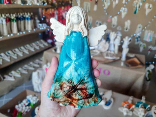 Figurka anioła Monica Art Leaf -  18 x 10 cm figurka dekoracyjna