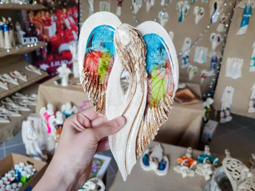 Figurka anioła Cynthia Art Leaf -  30 x 17 cm figurka dekoracyjna