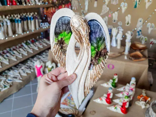 Figurka anioła Cynthia Art  -  30 x 17 cm figurka dekoracyjna