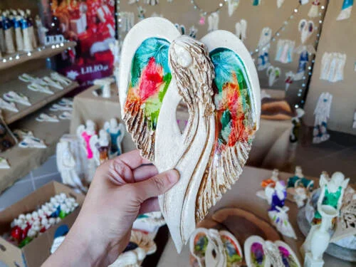 Figurka anioła Cynthia Art Leaf -  30 x 17 cm figurka dekoracyjna