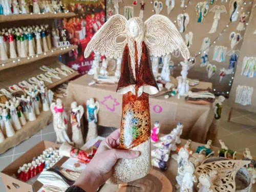 Figurka anioła Clara Art - brąz -  40 x 28 cm figurka dekoracyjna