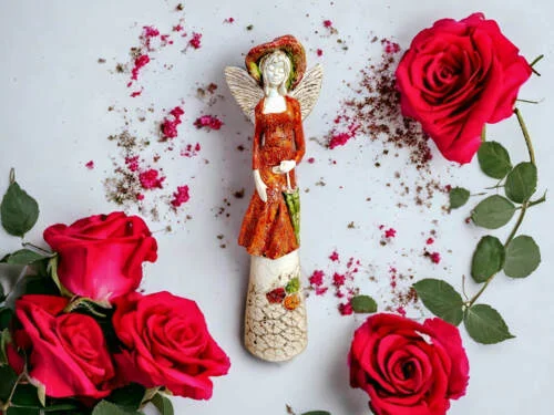 Figurka anioła Olivia - pomarańcz -  32 x 15 cm figurka dekoracyjna