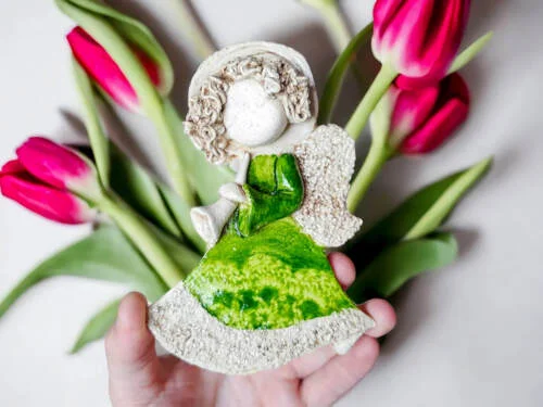 Figurka anioła 989 -  15 x 10 cm figurka dekoracyjna