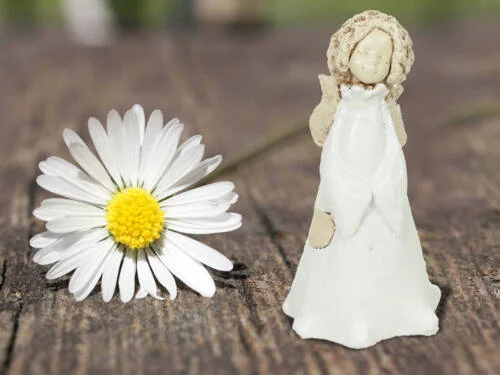 Figurka anioła Natalie - white -  17 x 5 cm figurka dekoracyjna