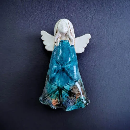 Figurka anioła Monica Art Leaf -  18 x 10 cm figurka dekoracyjna