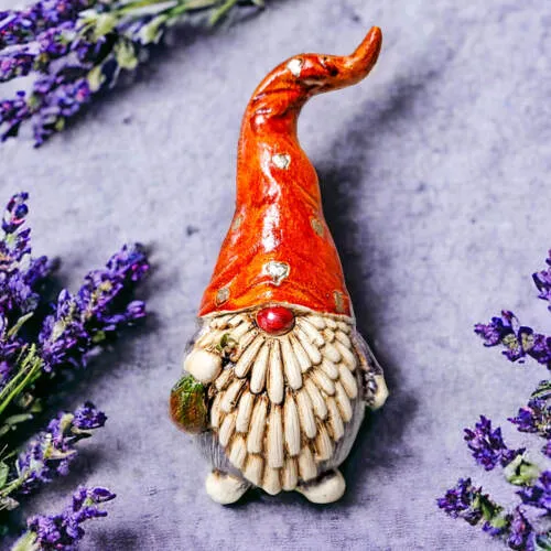 Figurka Skrzat Dobrosław - pomarańcz szary -  figurka dekoracyjna 5 x 5 cm