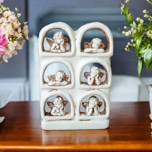 Aniołki w okienku - małe -  13.5 x 9.5 cm figurka dekoracyjna