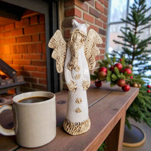 Figurka anioła Bieszczadzkiego - biała -  30 x 14 cm figurka dekoracyjna