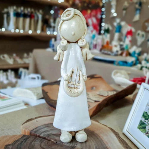 Figurka anioła Szarpidruta - biała -  27 x 8 cm figurka dekoracyjna