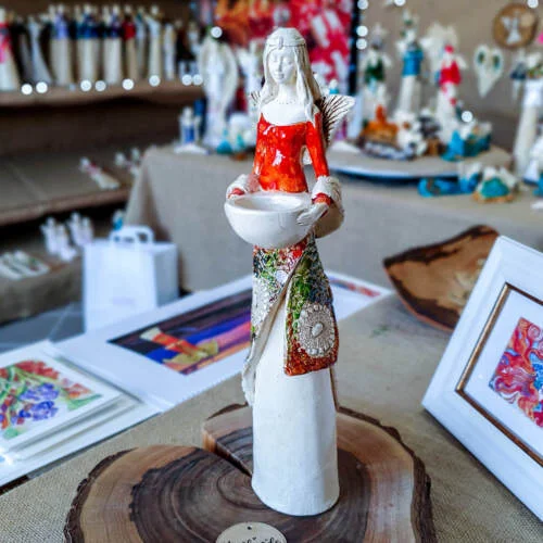 Figurka anioła Florence - pomarańczowa -  32 x 15 cm figurka dekoracyjna