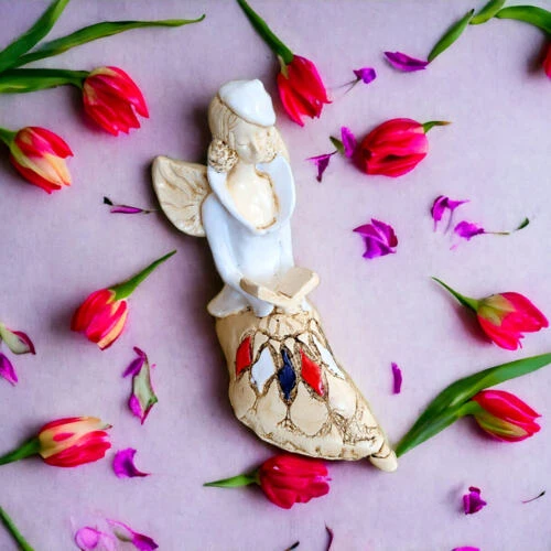 Figurka anioła Loretta - biała -  15 cm figurka dekoracyjna