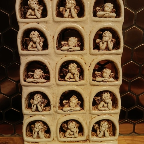 Aniołki w okienku - duże -  22 x 14 cm figurka dekoracyjna