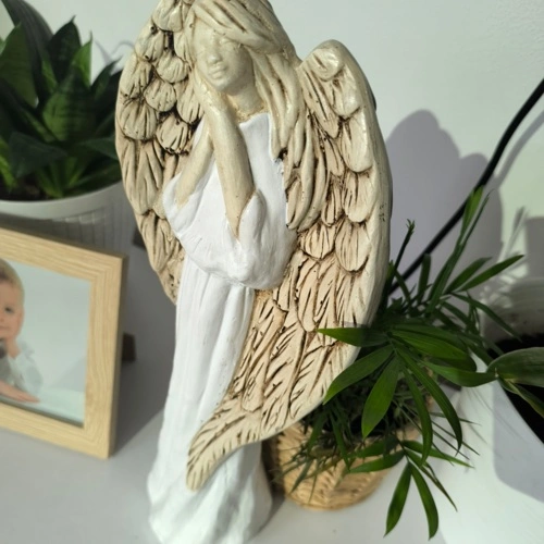 Figurka anioła Gabriel - biała -  40 x 18 cm figurka dekoracyjna
