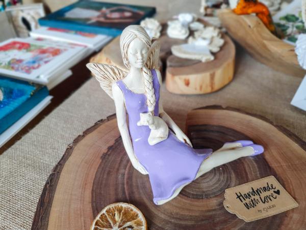 Figurka anioła Matilda - lawenda -  15 cm