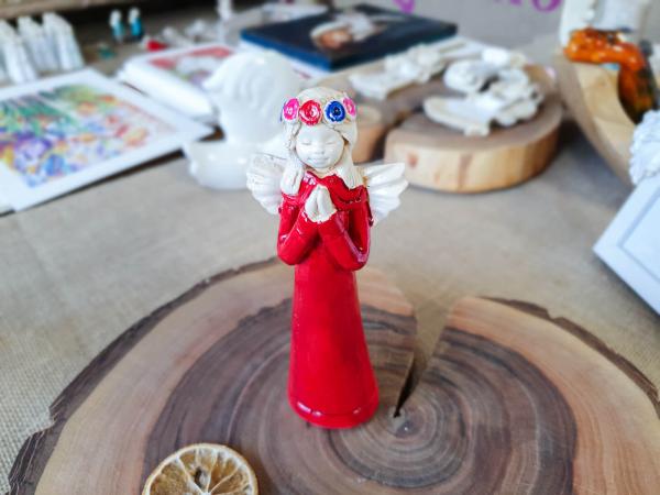Figurka anioła Eva - czerwona -  15 cm