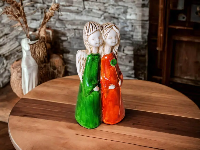 Figurka aniołów Apple & Ella - zielony pomarańcz -  18 x 10 cm figurka dekoracyjna