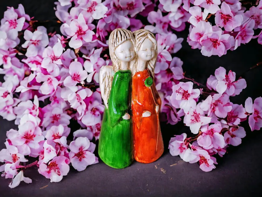 Figurka aniołów Apple & Ella - zielony pomarańcz -  18 x 10 cm figurka dekoracyjna