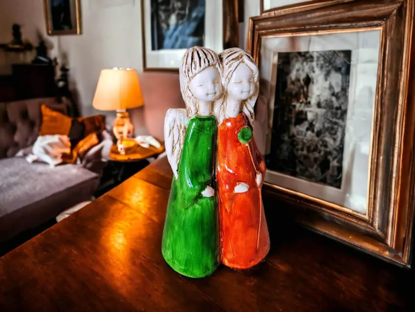 Figurka aniołów Apple & Ella - zielony pomarańcz -  18 x 10 cm figurka dekoracyjna