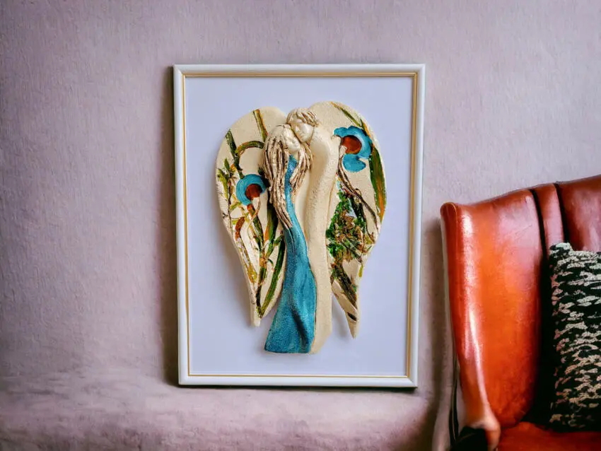 Figurka Kochających Aniołów + ramka - wiszące turkus beż -  35 x 21 cm figurka dekoracyjna